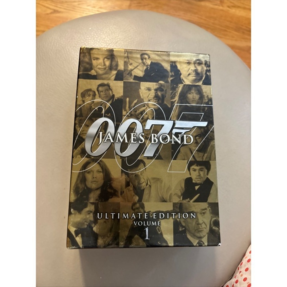 James Bond DVD Box Set Ultimate Edition Volume 1 Goldfinger Sean Connery